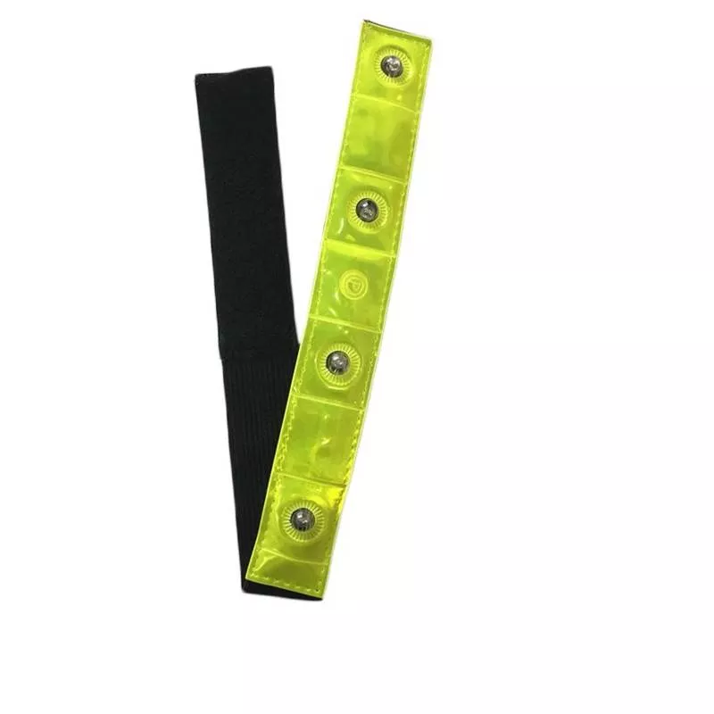 Accessoire sécurité et signalisation Wantalis BRASSARD LUMINEUX ILUMIN8  JAUNE sur