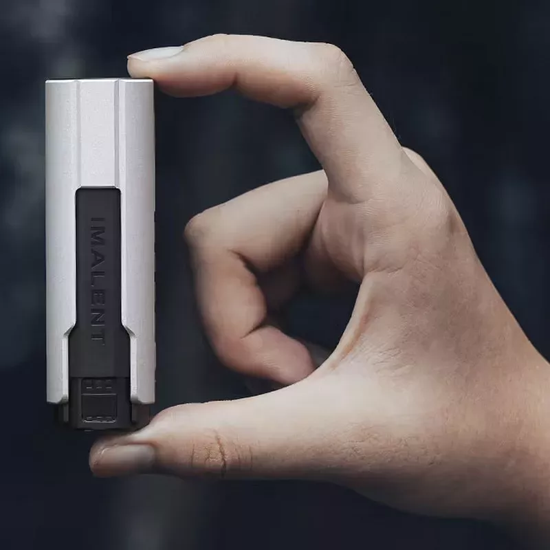 LD35 Micro-Arc powerful 1200 lumens LED flashlight by Prolutech