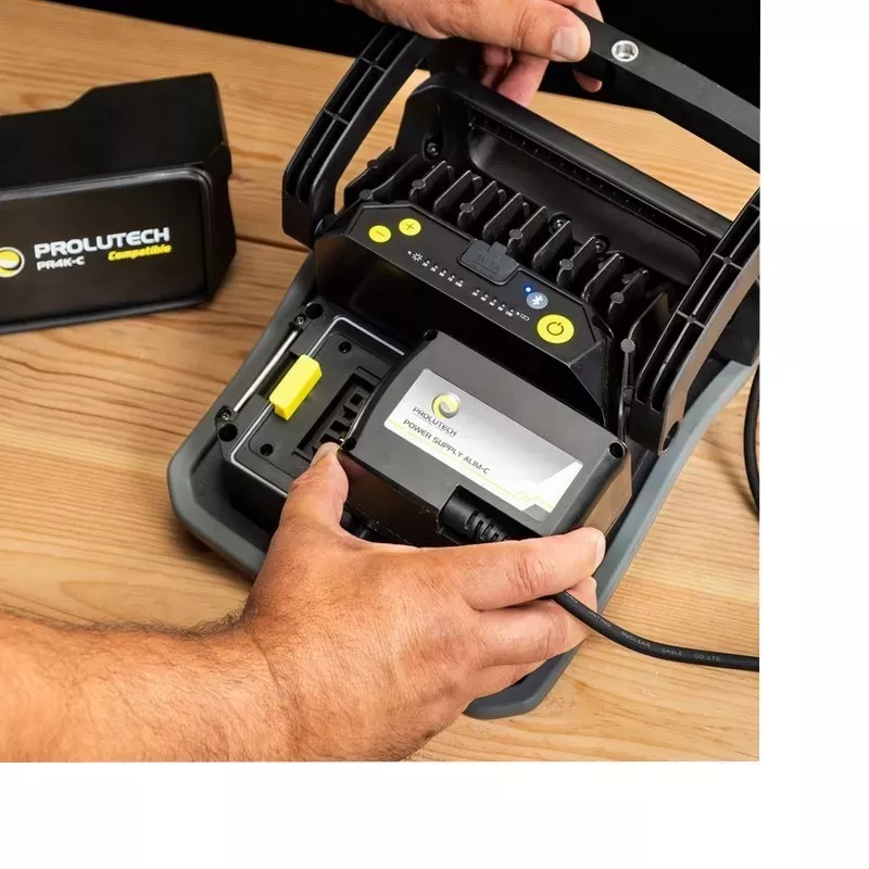 Projecteur PR10K-C compatible par Prolutech