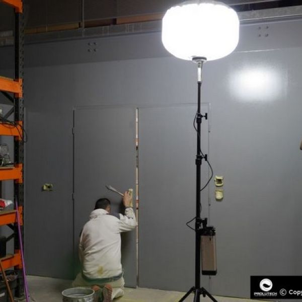 éclairage artisan peintre avec ballon airstar LED autonome proposé par prolutech