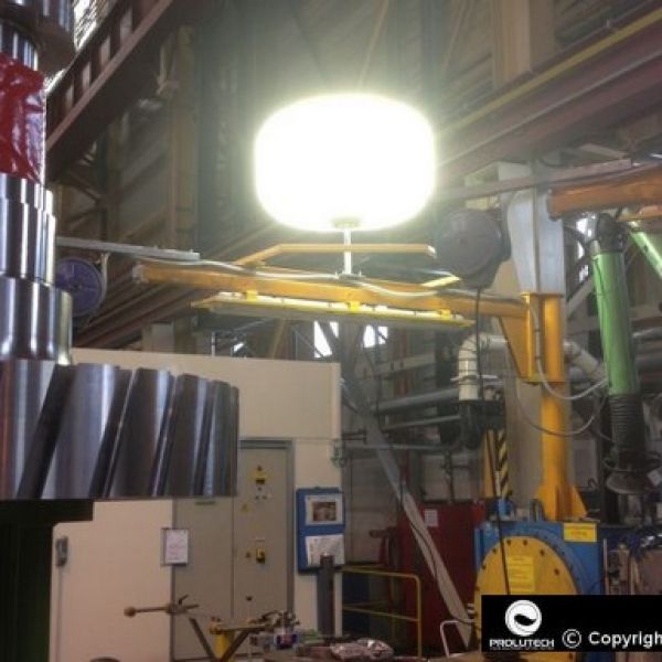 Ballon éclairant Sirocco 2M Airstar 6x100w LED pour éclairage industriel proposé par Prolutech